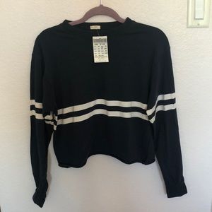 Brandy Melville long sleeve T-shirt